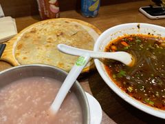 红豆冰粥-甲乙饼·北京手工肉饼(西直门凯德茂店)