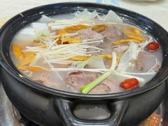 -九寨特色牦牛肉汤锅 羊肉汤锅