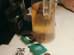 -绿茶餐厅(西湖银泰百货店)