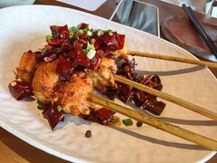 -包整·丝娃娃(一览甲秀楼风景店)