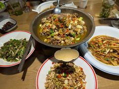 -小洞天柴火土菜馆