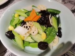 荷塘月色-客官 · 江南小菜馆(长风大悦城店)