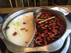 -纸盐河码头火锅(十八梯店)