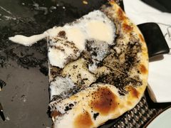 黑松露蛋白披萨-atta bj(国贸商城店)