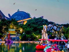 -茅山东方盐湖城景区