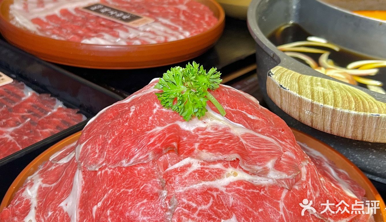 牛膳寿喜锅新品居然有马肉！