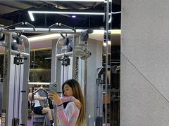-威克健身游泳(万菱汇店)