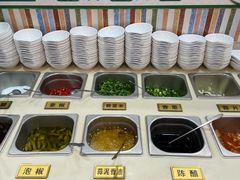 -楼外楼大刀肉传统火锅居(博学路店)