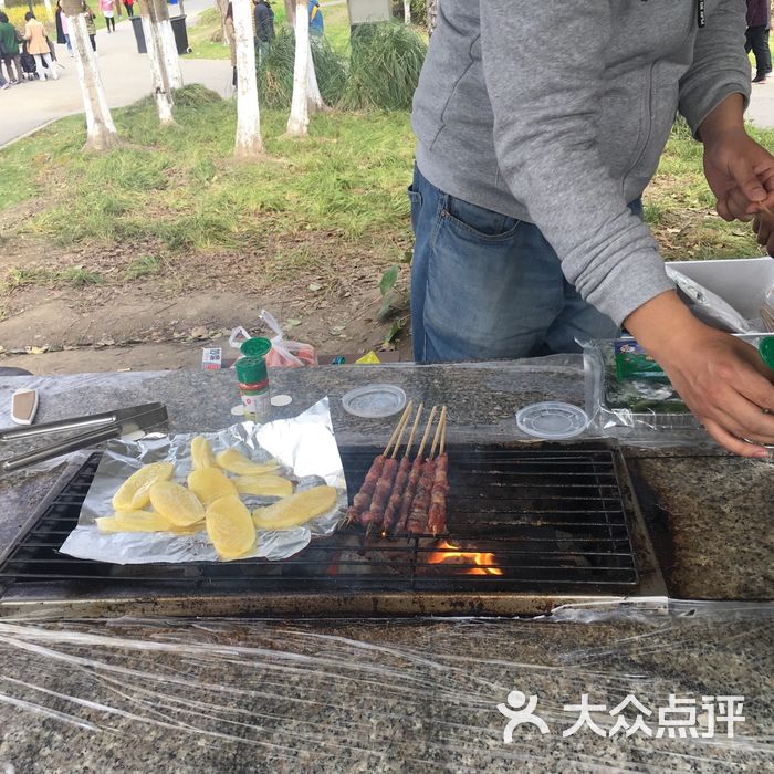 顾村公园烧烤区