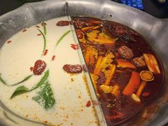 -湊湊火锅·茶憩(打浦桥日月光店)