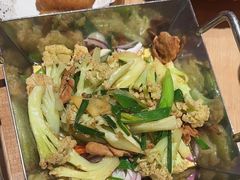 -川堂风·跷脚牛肉·乐山爆炒(宝山日月光店)