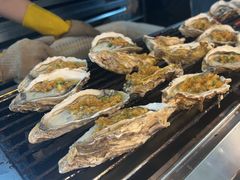 -四囍码头海鲜烧烤自助火锅(外滩南京东路悦荟广场店)
