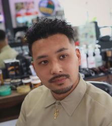 -贝勒爷专业男发