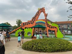 -季高兔窝窝亲子园(上海薰衣草公园店)