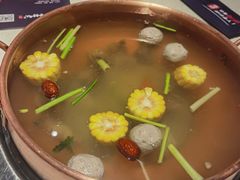 手捶生牛肉丸-牛村来人潮汕牛肉火锅(西单店)