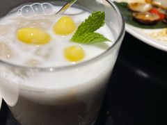 椰盅白果芋泥-新加坡海鲜(国贸商城店)