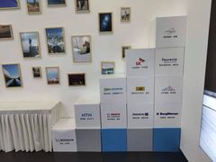 -ARCFOX极狐(世纪金源店)