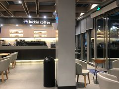大堂-瑞幸咖啡(杭州绿地中央店)