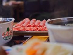 雪花肥牛-珍巴奴毛肚牛肉小火锅(四惠店)