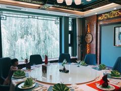 包厢-鹊华居·地道鲁菜·海鲜·融合味(大明湖店)