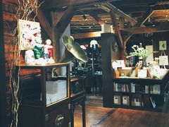 -良友书坊(安徽路店)