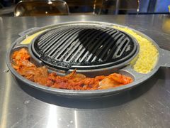 -猪掌柜韩国烤肉(六折店)