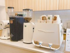 -SAFARI COFFEE