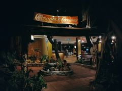 -卷心菜和避孕套餐厅(Pattaya)