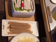 -牛德亨臻牛潮汕火锅(万邦时代店)