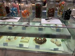 面包甜点陈列柜-太湖饭店玉兰厅(自助餐厅)