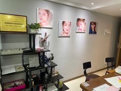 -ME觅妆·定制美妆·彩妆私教(菱角湖店)