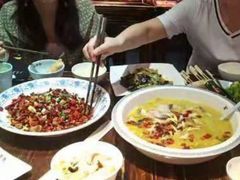 -张氏宽窄巷成都名小吃(茂业百货华强北店)