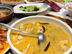 -小三峡食府(西五路店)