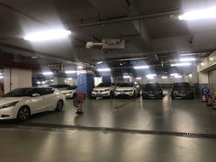 -梅赛德斯奔驰文化中心·停车场