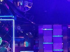 -温莎KTV(珠江路店)