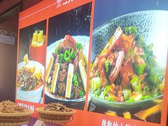 -鸽子侯·家宴·平价海鲜(市图书馆店)