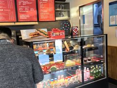 -星巴克(西藏路店)