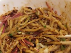 -黑八私房老北京炸酱面