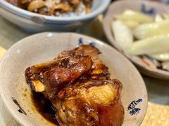 猪蹄-红猪卤肉饭(大西洋美食城店)