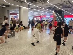 -上海世纪汇广场