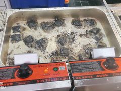 -黑色经典臭豆腐·湖南特产(步行街店)