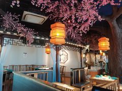 -荷塘秋月·本帮江浙菜(国权路店)