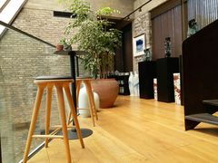 -瓷语堂(上海五维空间创意园店)