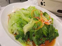 -鑫巴蜀小镇 · 水煮鱼专研店(玉桥店)