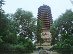 -玲珑塔公园