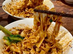 -周小波重庆小面·重庆名小吃(邹容路店)