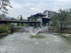 -梁园
