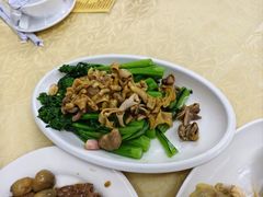 菜心炒鸡杂-醉贤居