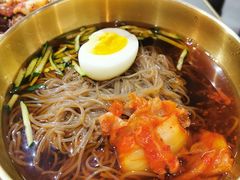 朝鲜冷面-围炉肉舍•炭烤活鳗•丹东海鲜烤肉(步行街店)