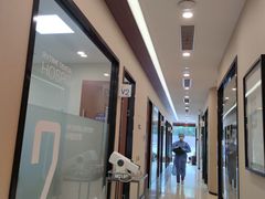 -瑞泰口腔(龙湖门诊)